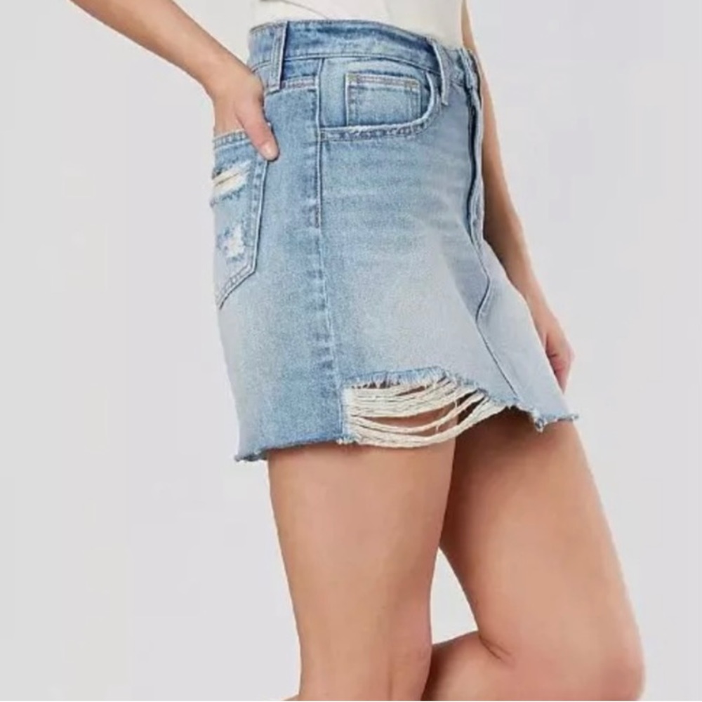 Day trip refined denim skirt size XS.